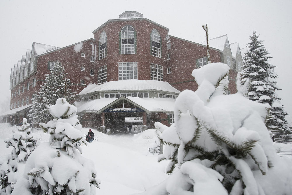Sugarloaf Mountain Hotel Carrabassett Valley Экстерьер фото