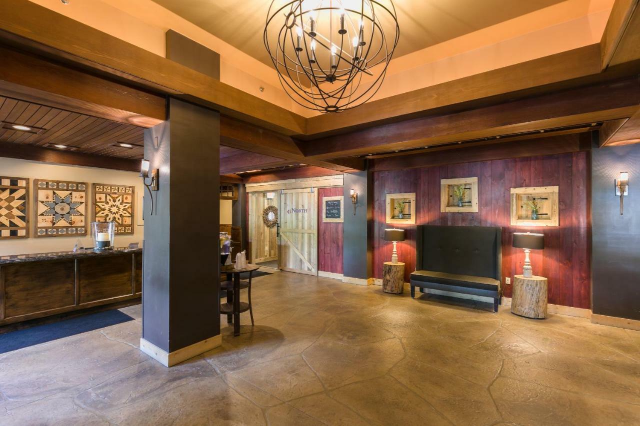 Sugarloaf Mountain Hotel Carrabassett Valley Экстерьер фото